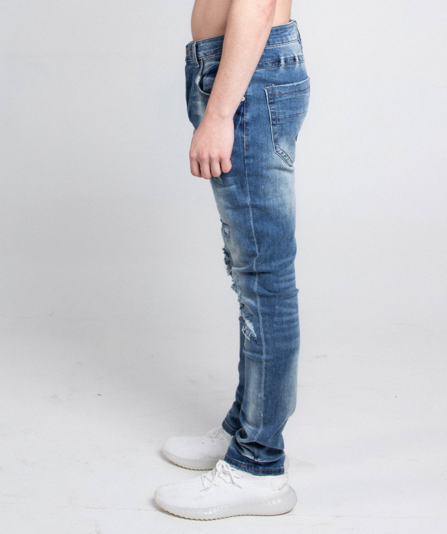 A402 SMALL RIPPED SKINNY JEANS